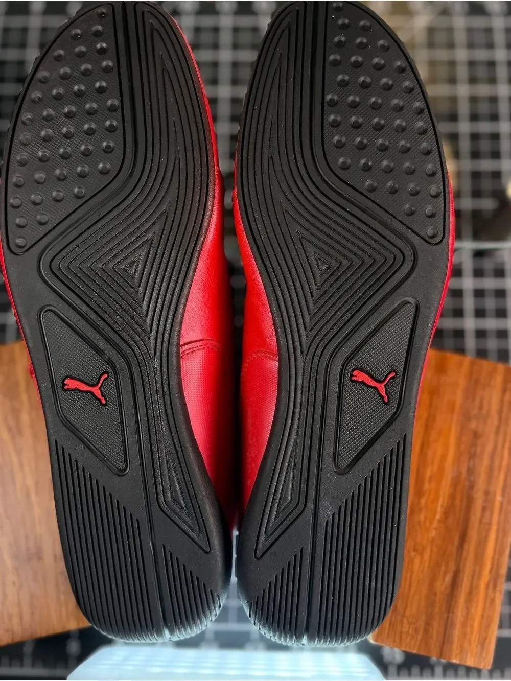 PUMA FERRARI DRIVING LEATHER SHOES MENS SZ 12 Good Condition